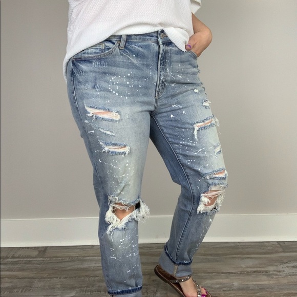 Jolene Distressed Girlfriend Jeans KanCan - Picture 5 of 8
